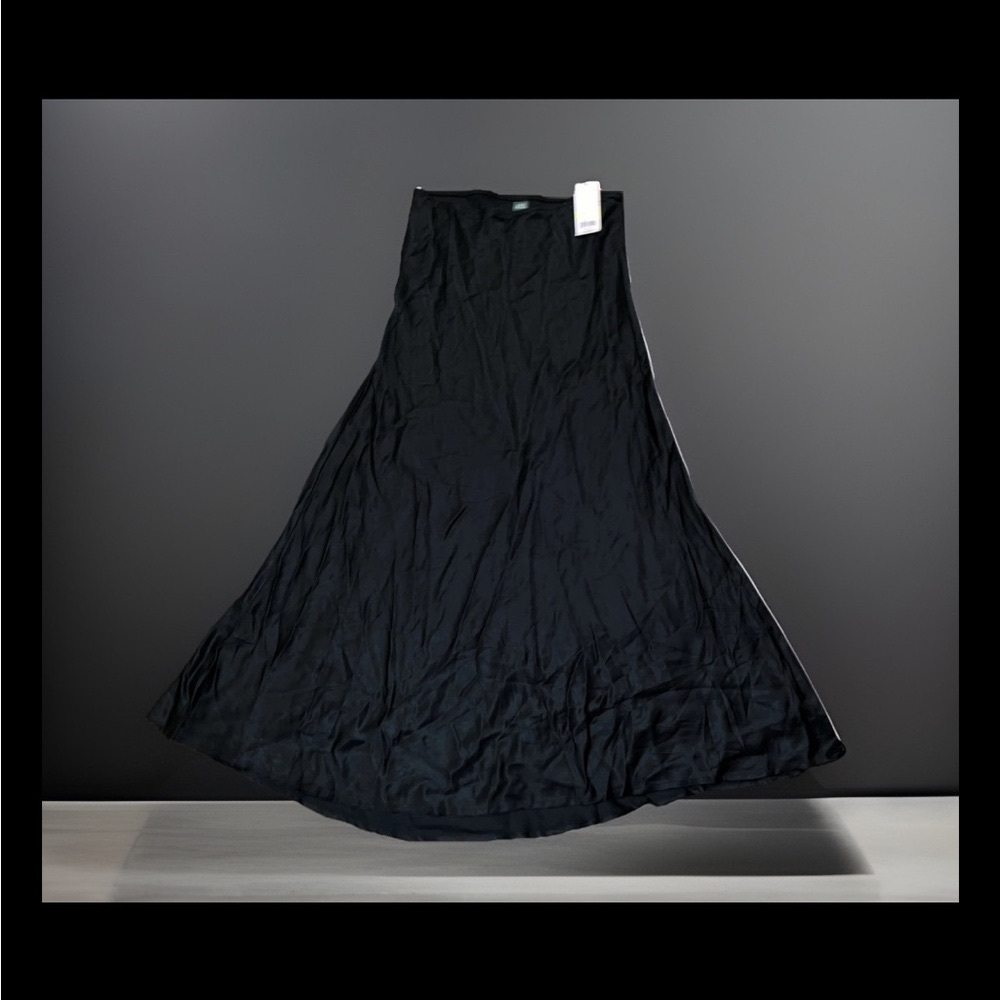Elegant Black Long Elastic Waist Band Satin Flowing Maxi Skirt 100% RAYON NWT